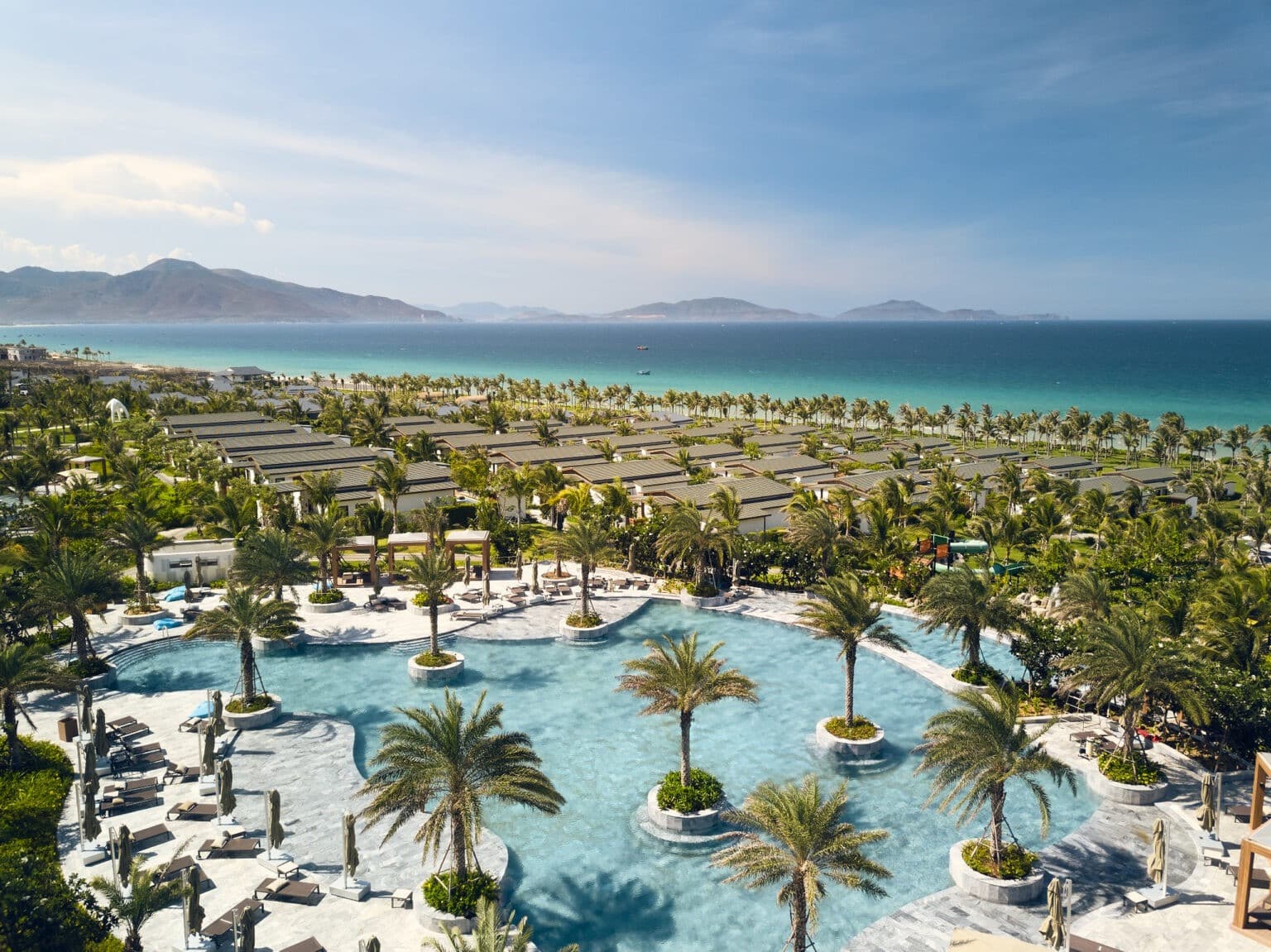 Mövenpick Residences Cam Ranh location