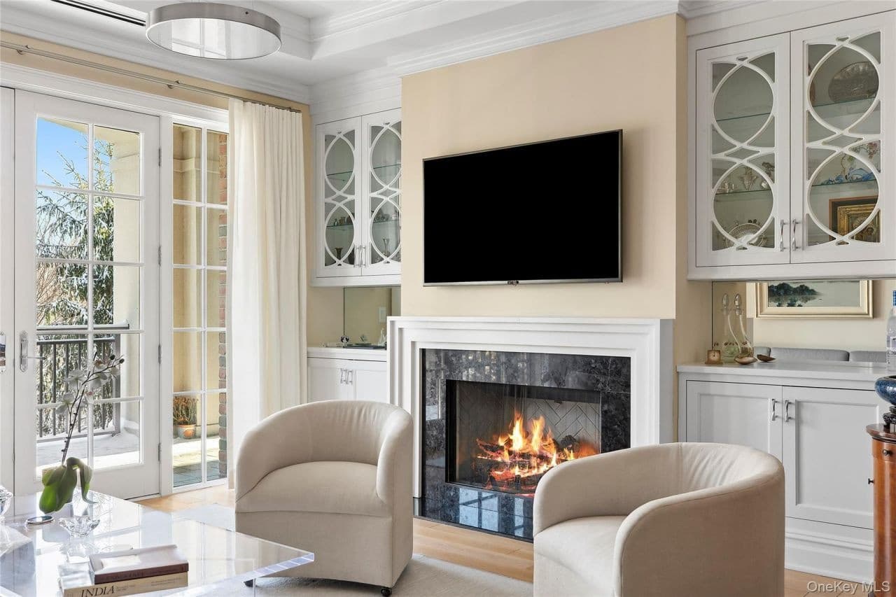 The Ritz-Carlton Residences, North Hills location