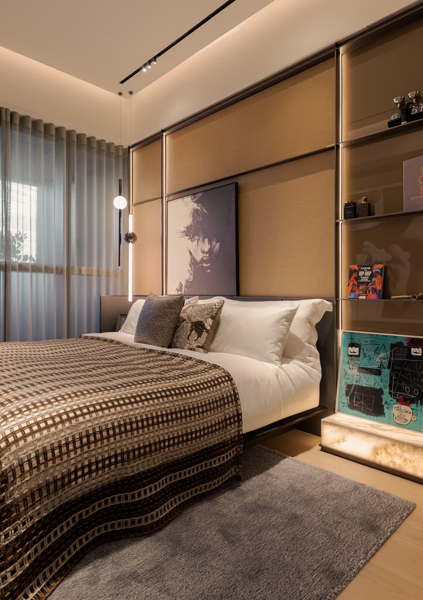 W Residences Marina View location